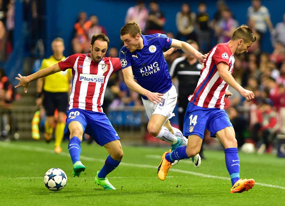 Leicester City forward Jamie Vardy (centre) with Atletico Madrid defender Juanfran (left) and forward Fernando Torres. Photo: AFP