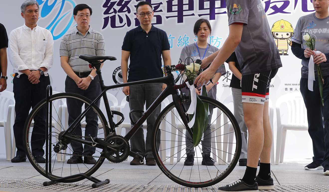 More than 200 cyclists took part in a charity bike ride to raise money for Yau’s family. Photo: Edward Wong