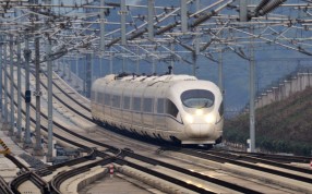 A train running on the Shanghai-Kunming high-speed railway heads for Yiwu Station, east China's Zhejiang Province. Photo: Xinhua A train running on the Shanghai-Kunming high-speed railway heads for Yiwu Station, east China's Zhejiang Province. Photo: Xinhua