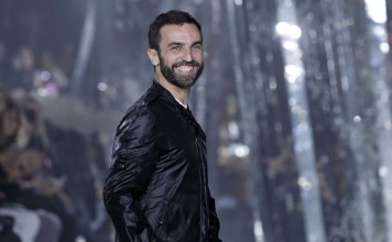 French designer Nicolas Ghesquiere appears at the end of his autumn/winter 2016/2017 women's ready-to-wear collection show for Louis Vuitton in Paris in March 2016. Photo: Reuters