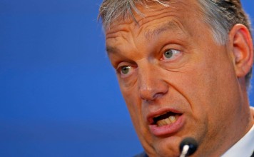 Hungary honours journalist who called Roma people ‘animals’, prompting others to return the same prize