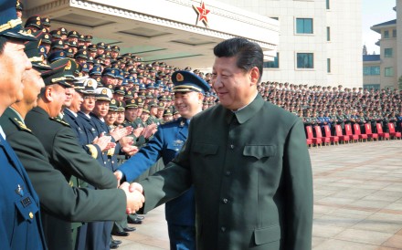 (141215) -- NANJING, Dec. 15, 2014 (Xinhua) -- Chinese President Xi Jinping (R), also general secretary of the Communist Party of China (CPC) Central Committee and chairman of the Central Military Commission, meets with senior officers of the Nanjing Military Area Command during an inspection tour in east China's Jiangsu Province, Dec. 14, 2014. (Xinhua/Li Gang) (wyl) (141215) -- NANJING, Dec. 15, 2014 (Xinhua) -- Chinese President Xi Jinping (R), also general secretary of the Communist Party of China (CPC) Central Committee and chairman of the Central Military Commission, meets with senior officers of the Nanjing Military Area Command during an inspection tour in east China's Jiangsu Province, Dec. 14, 2014. (Xinhua/Li Gang) (wyl)