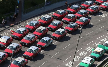 The taxi stand at the Hong Kong International Airport in Chek Lap Kok. Photo: K.Y. Cheng