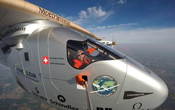 Bertrand Piccard takes a selfie while piloting Solar Impulse 2 enroute to Lehigh Valley, Pennsylvania U.S. from Dayton, Ohio on the latest leg of its historic bid to fly around the globe without a drop of fuel. Photo: Reuters