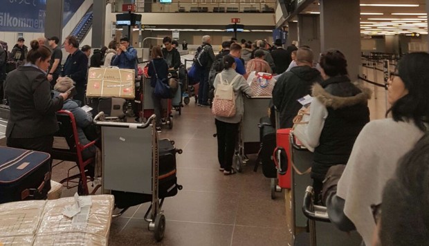 Vancouver-bound Cathay jet diverts to Seattle in 'adverse weather conditions' and suspected lightning strike - South China Morning Post