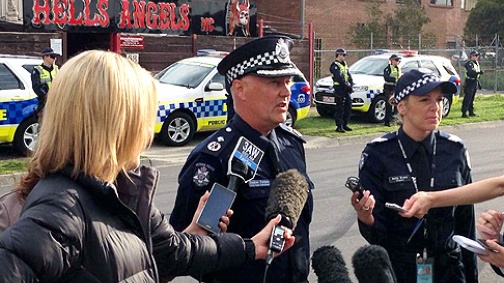 australian police storm hells angels hideouts south australian police storm hells angels hideouts south