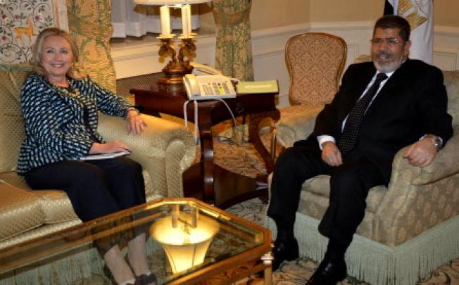 Egyptian President Mohamed Morsi meets with United States Secretary of State Hillary Rodham Clinton in New York on Tuesday. Photo: AFP