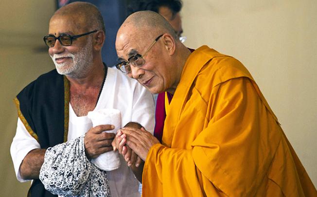 Tibetan spiritual leader the Dalai Lama and Hindu religious leader Morari Bapu in Dharamsala. Photo: AP