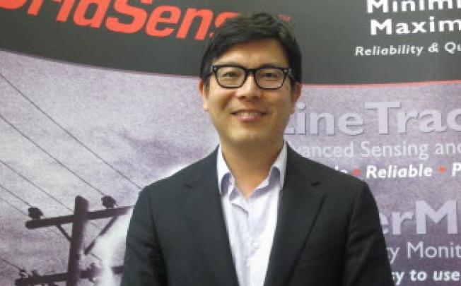 Lindon Shiao, CEO and director
