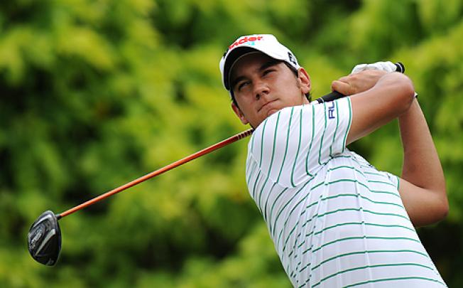 Matteo Manassero makes the most of perfect conditions at the Sentosa Golf Club in Singapore. Photo: Xinhua