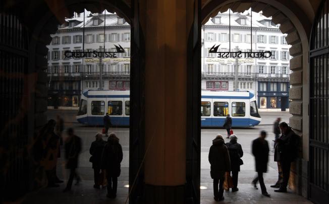 The main entrance of Credit Suisse in Zurich. The bank is ready to spend on its clients. Photo: Reuters