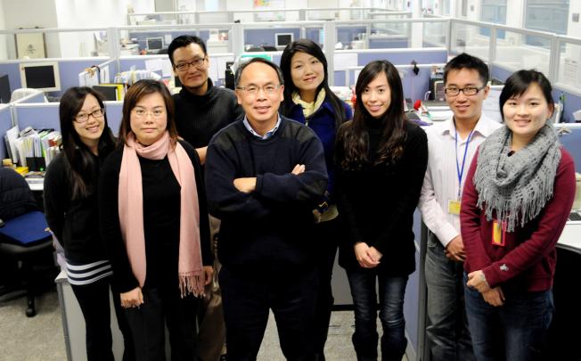 Dr Paul Yip and colleagues at HKU's Centre for Suicide Research. Photo: Red Door News