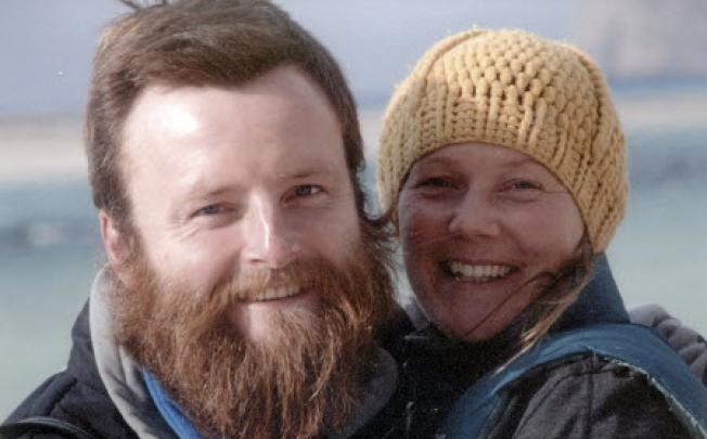 British couple Peter Root and Mary Thompson, both 34, who were killed in Thailand last Wednesday in a road accident during their round-the-world cycling odyssey.. Photo: AP