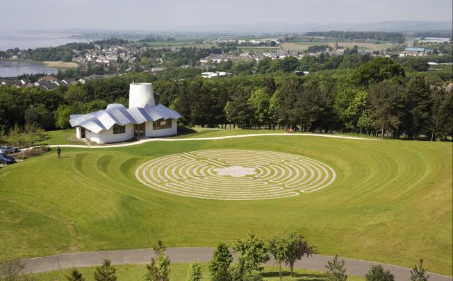 The gardens at the Dundee Maggie's Centre were designed by sculptor Antony Gormley. Photo: Arcaid