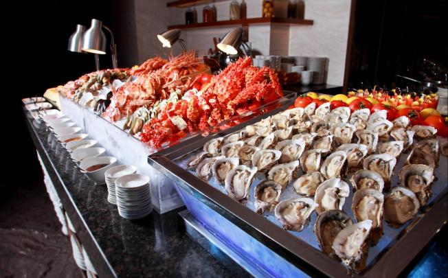 The seafood station at Social, in the St Regis Shenzhen