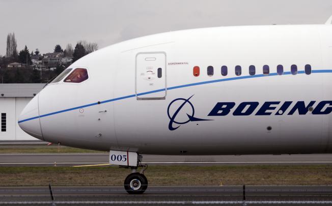 Analysts are already cautiously upgrading Boeing’s rating, predicting the company isn’t far from solving the problems that forced the grounding of its high-tech 787 Dreamliner. Photo: AP