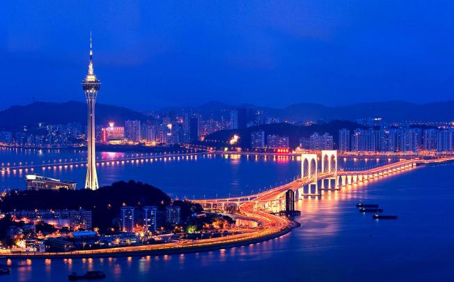 Shun Tak Holdings' TurboJET service carried 13.9 million passengers between Hong Kong and Macau last year. Photo: SCMP