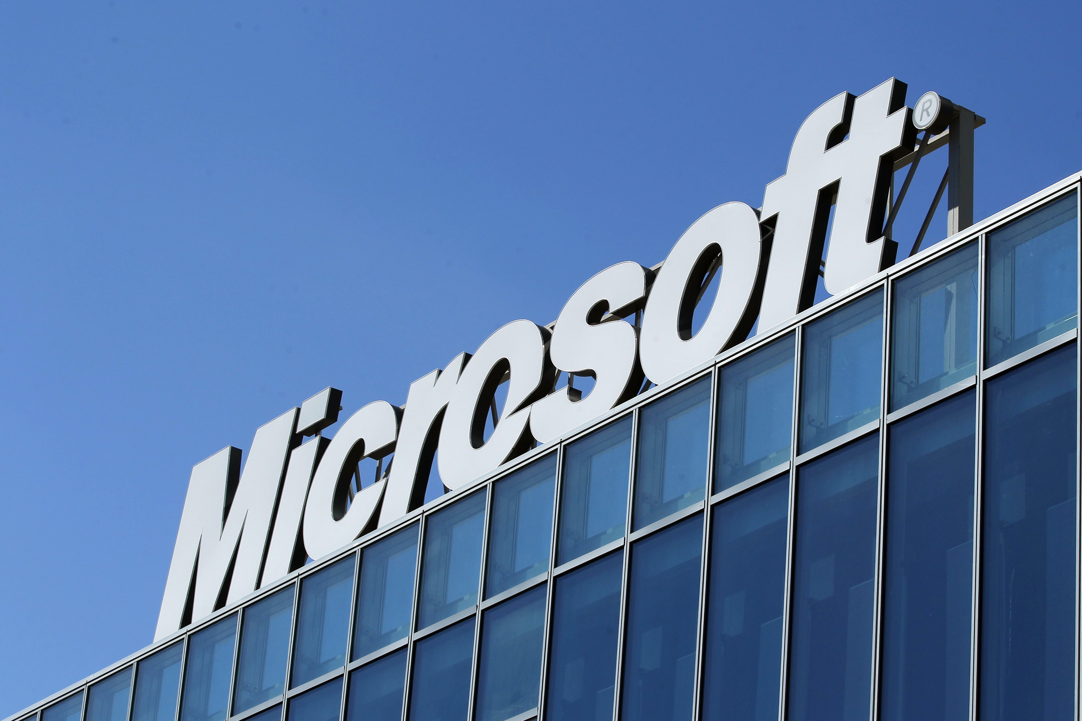 Microsoft’s latest Security Intelligence Report says phishing sites target Hong Kong because it is a financial centre. Photo: Reuters