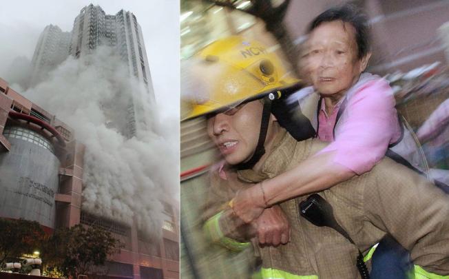 The fire at Tai Shing Street Market in Wong Tai Sin continued for hours and many elderly residents had to be evacuated. Photos: SMP