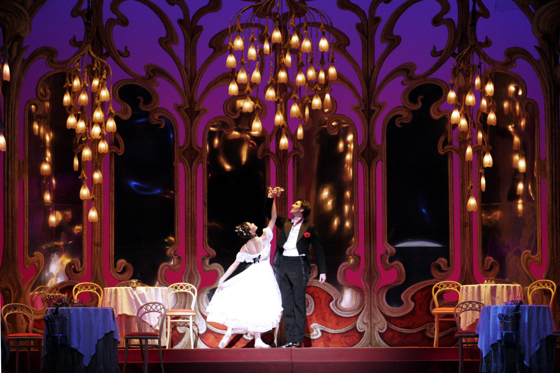 Jin Yao and Brett Simon in a scene from The Merry Widow. Photo: Jimmy Chan