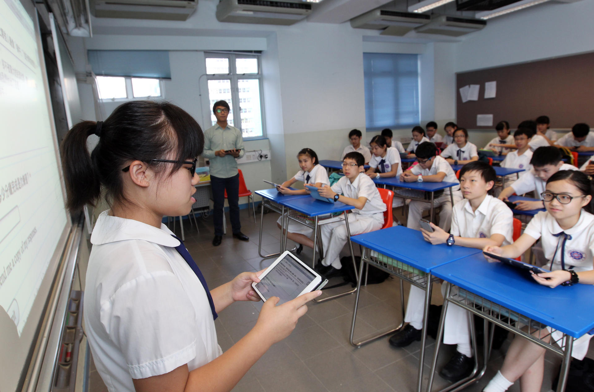 Школы в Гонконге