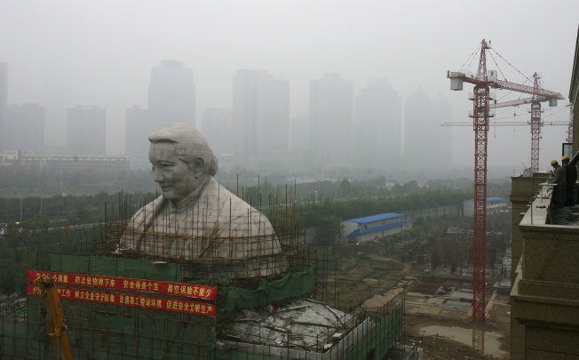 The Soong Ching Ling statue in 2011. Photo: Reuters