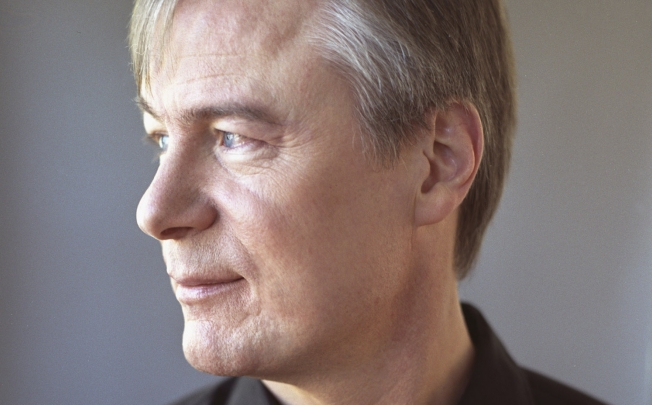 David Robertson conducts Hong Kong Philharmonic in the concert titled “Holiday Pops & More: The Plants” on July 5-6 at the Hong Kong Cultural Centre Concert Hall. Photo: Handout