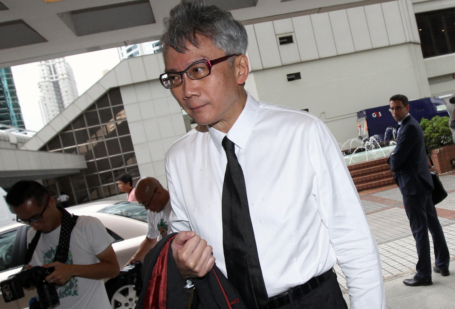 Jerome Lau Ting-sing heads to court yesterday. Photo: David Wong