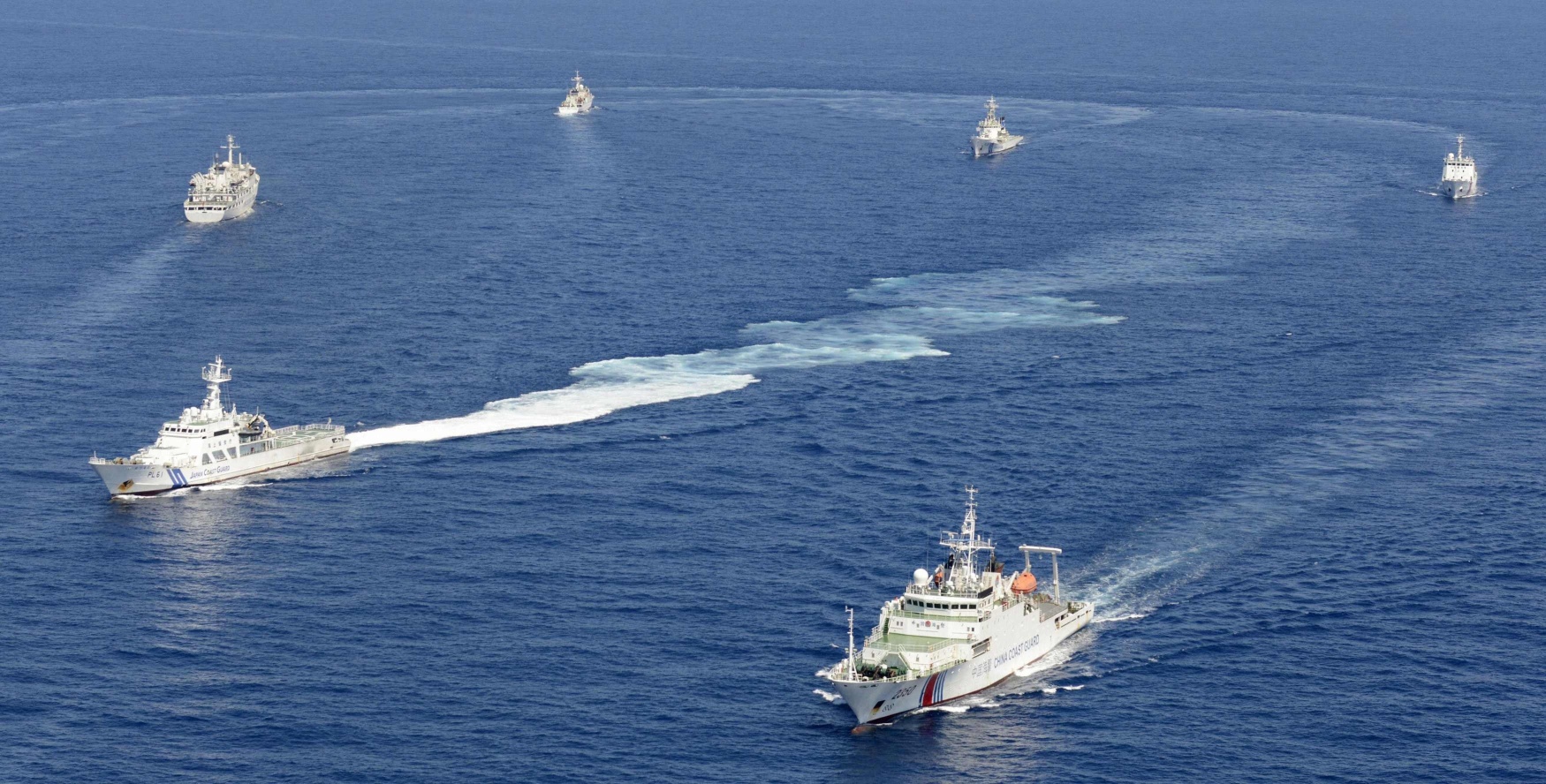 Vessels from the China Maritime Surveillance and the Japan Coast Guard are seen near disputed islands, called Senkakus in Japan and Diaoyus in China. Photo: Reuters