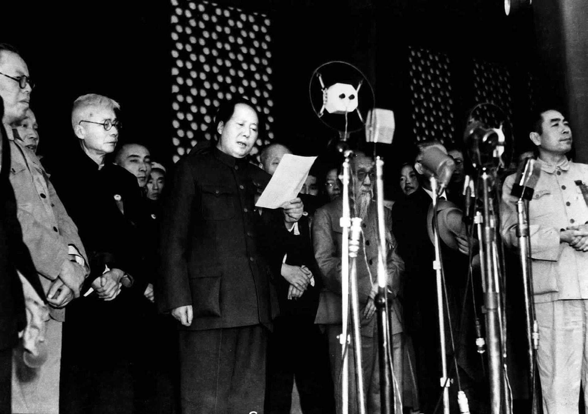 Frank Dikotter's latest book debunks the idea that the years following Mao's proclamation of the People's Republic in 1949 were positive. Photo: AP