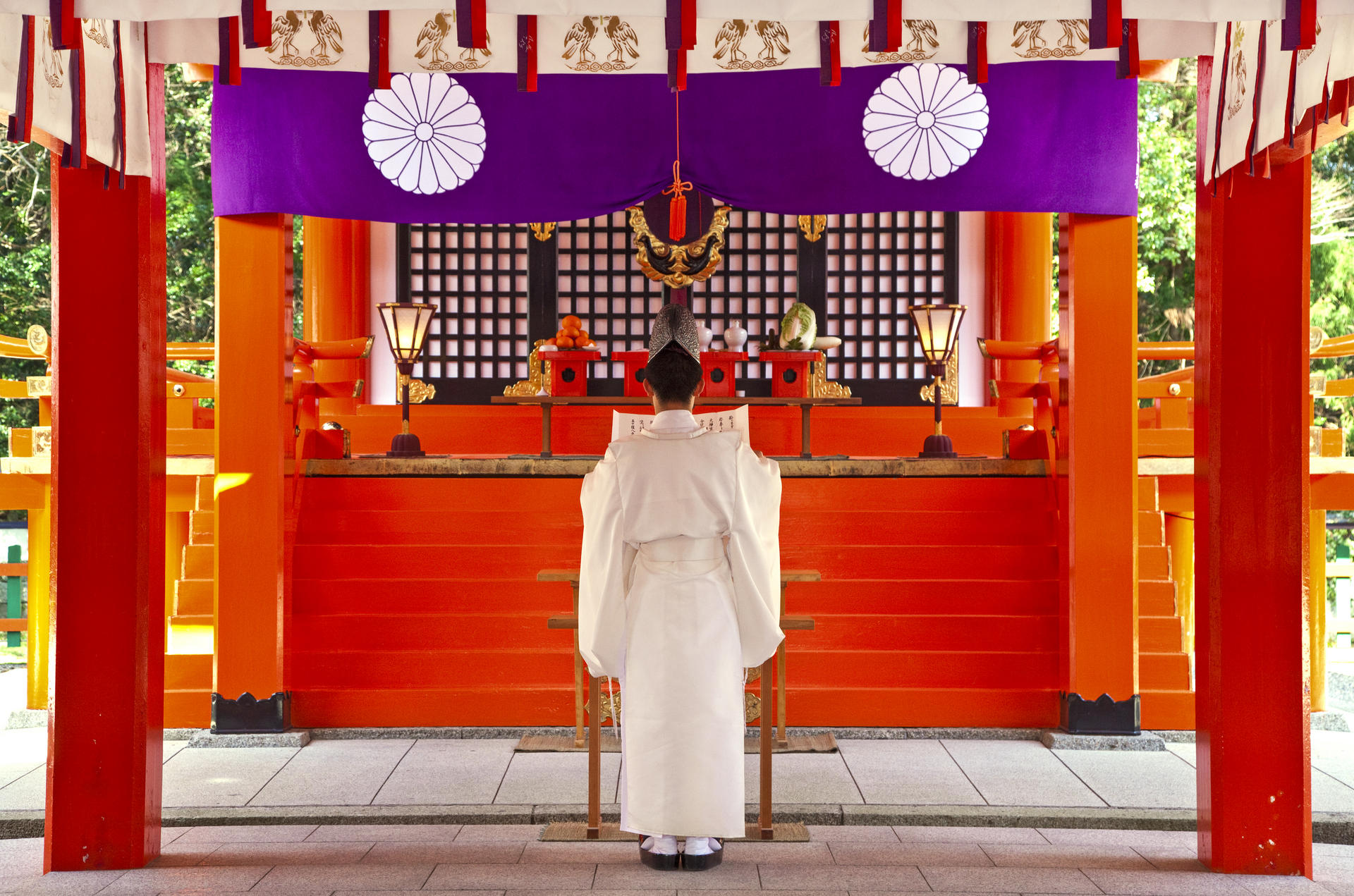 The Kumano Hayatama Taisha shrine. Photos: Daniel Allen