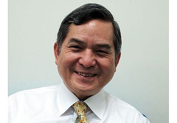 Michael Chang, chairman