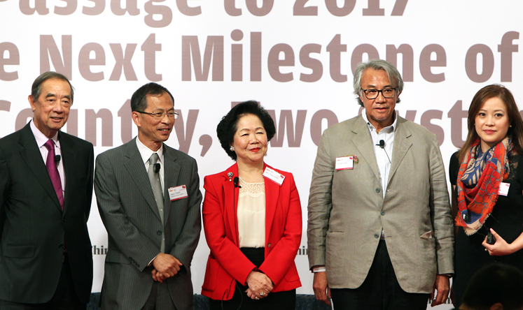 Ronald Arculli (left) joins debate panellists Jasper Tsang, Anson Chan and David Tang  with SCMP columnist Alice Wu at the Redefining Hong Kong debate. Photo: Jonathan Wong