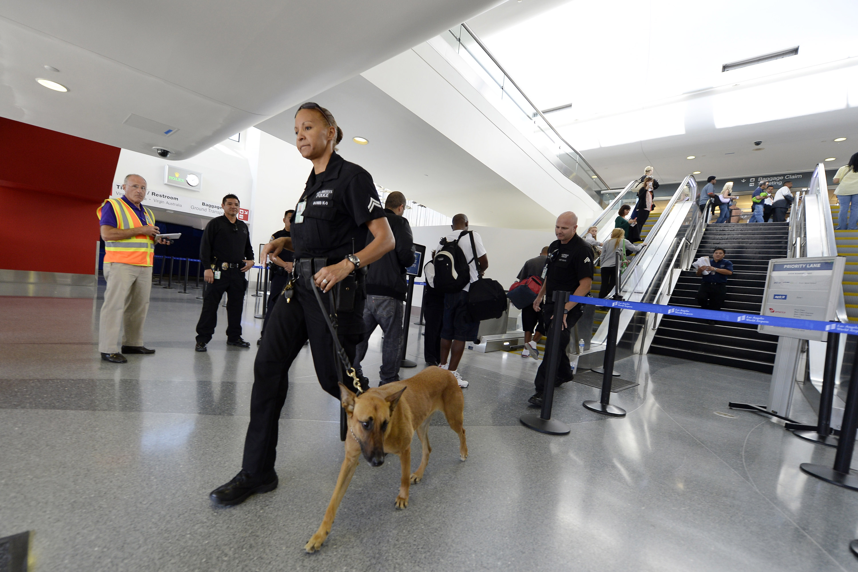 Police at Los Angeles International Airport. Photo: AFP