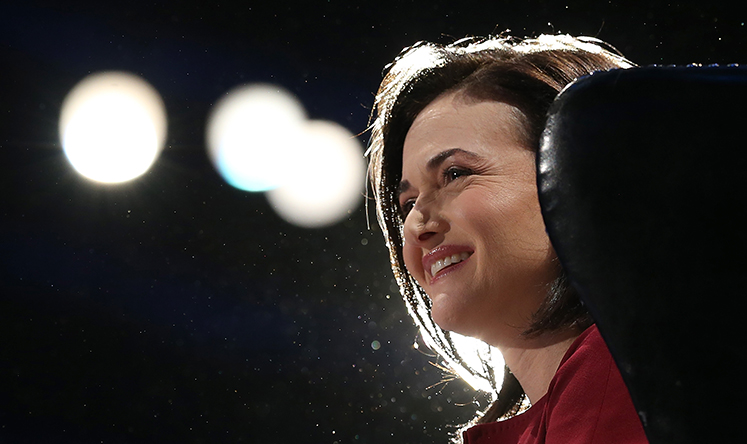 Facebook COO Sheryl Sandberg makes marriage and work look like a breeze. Photo: AFP