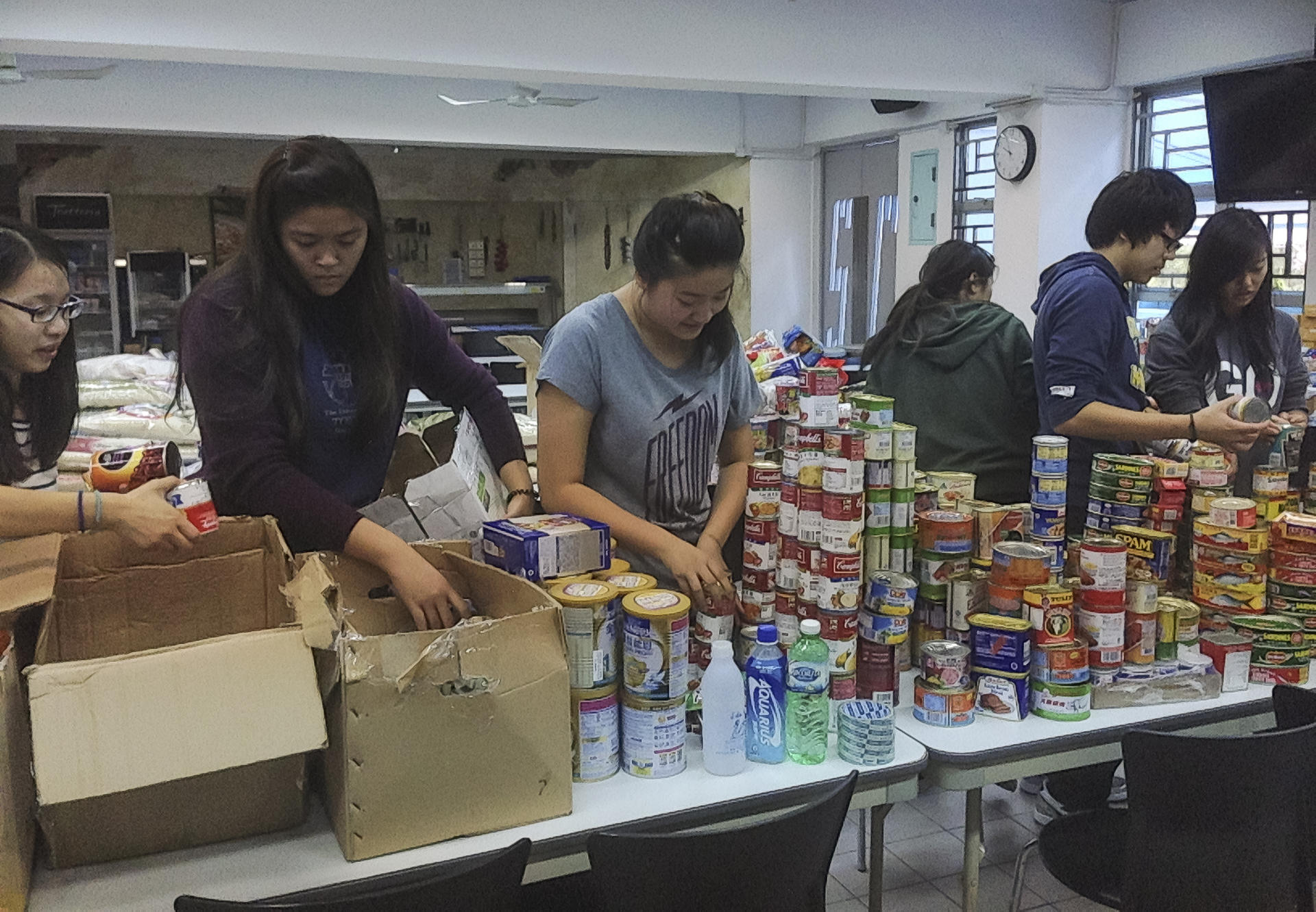 Students plan long-term help for the Philippines