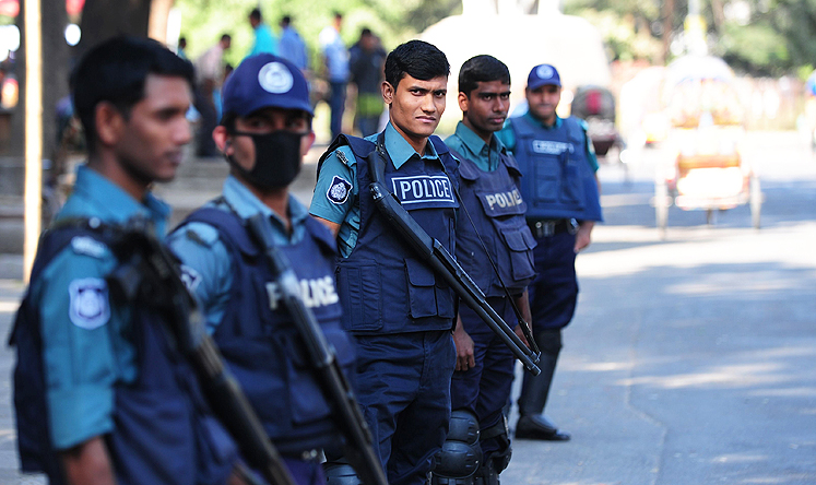 Bangladesh police have arrested 37 Chinese and Taiwanese nationals after raiding an illegal internet telephone operation. Photo: AFP