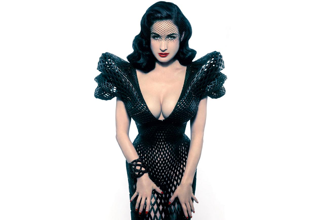 Michael Schmidt and Francis Bitonti created a 3-D printed dress for Dita Von Teese.