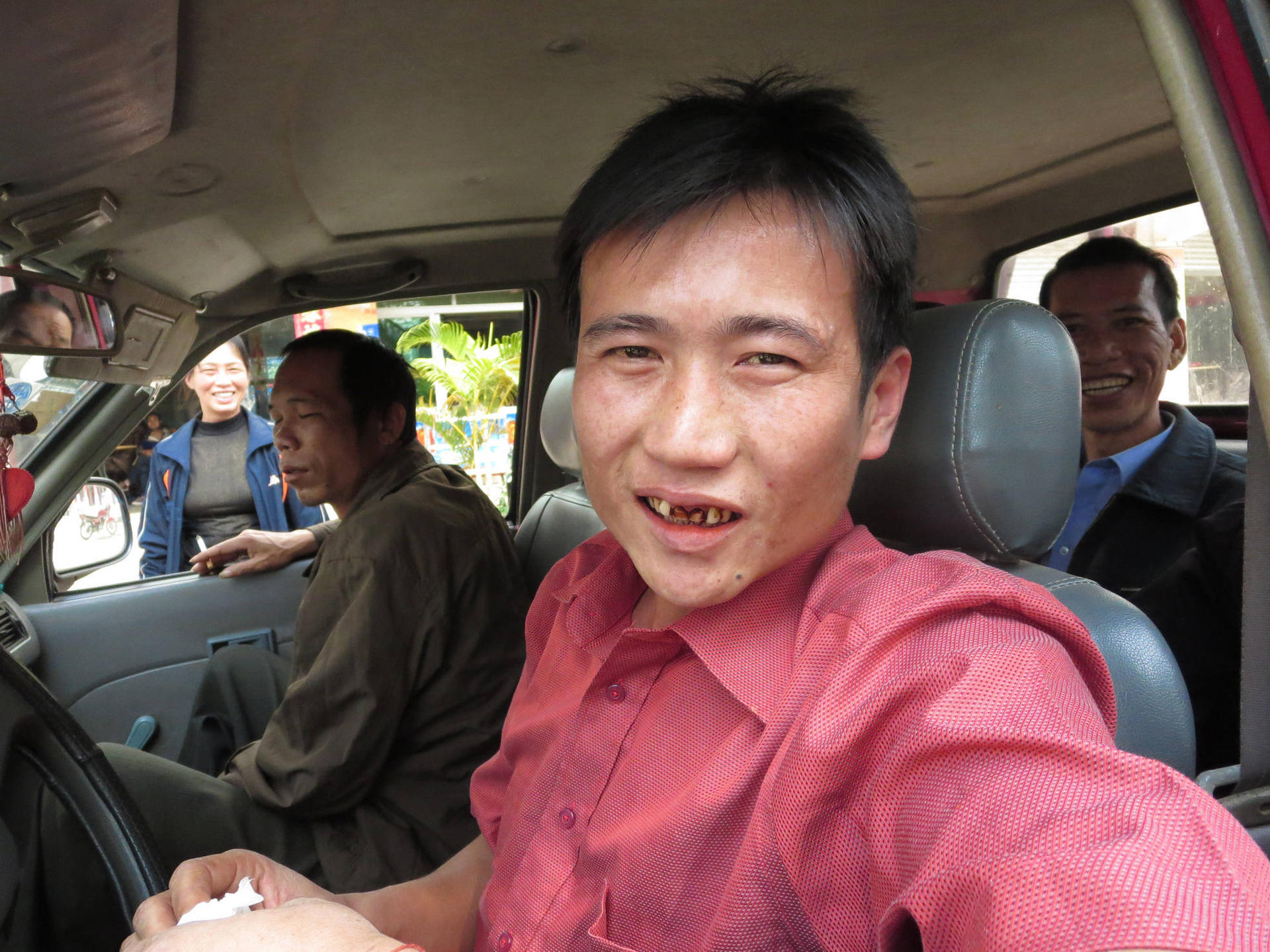 As nutty as it gets: most Hainan guys can't do without their betel nuts. Photo: Cecilie Gamst Berg