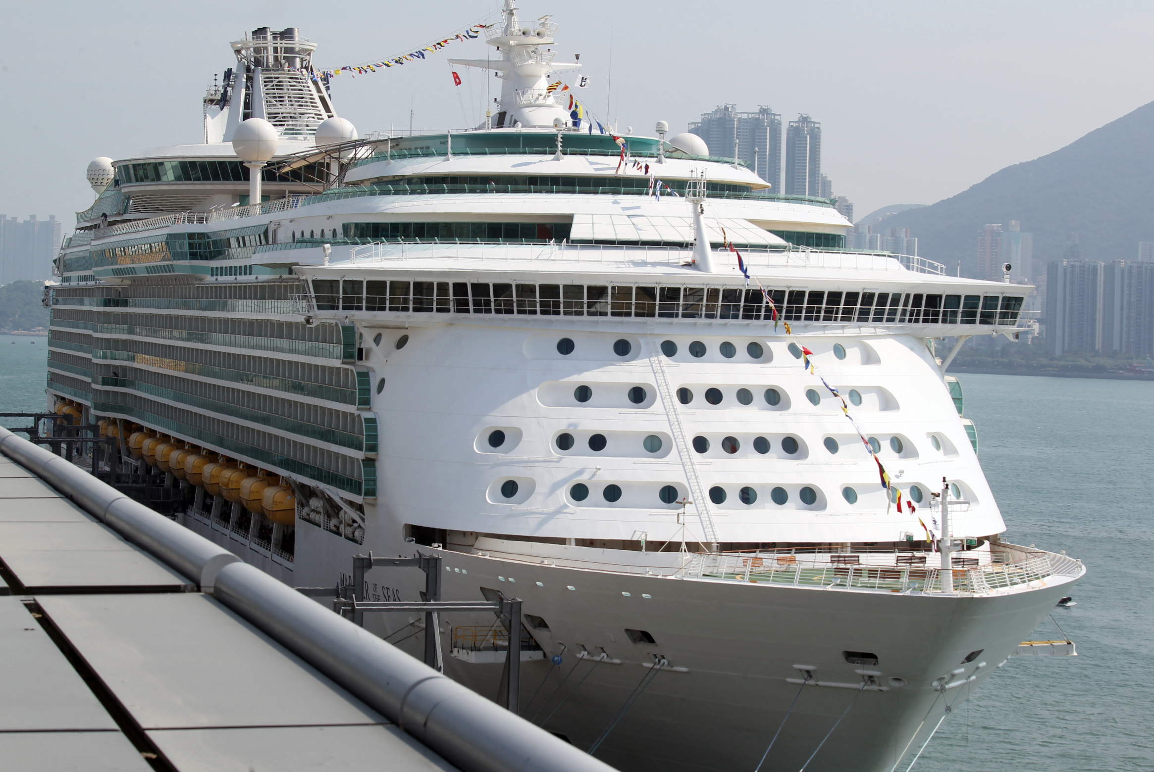 Mariner of the Seas is about to set sail to Taiwan at Kai Tak Cruise Terminal. Photo: Dickson Lee