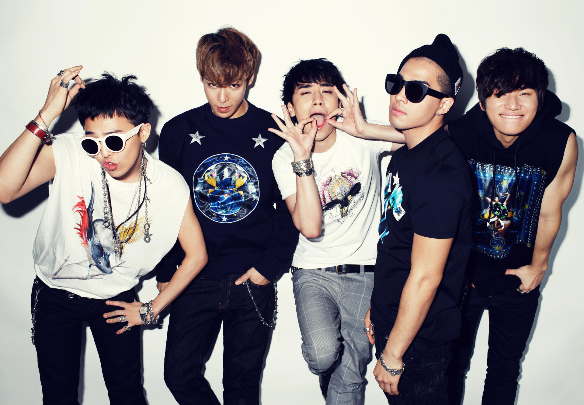 South Korean boy band Big Bang.