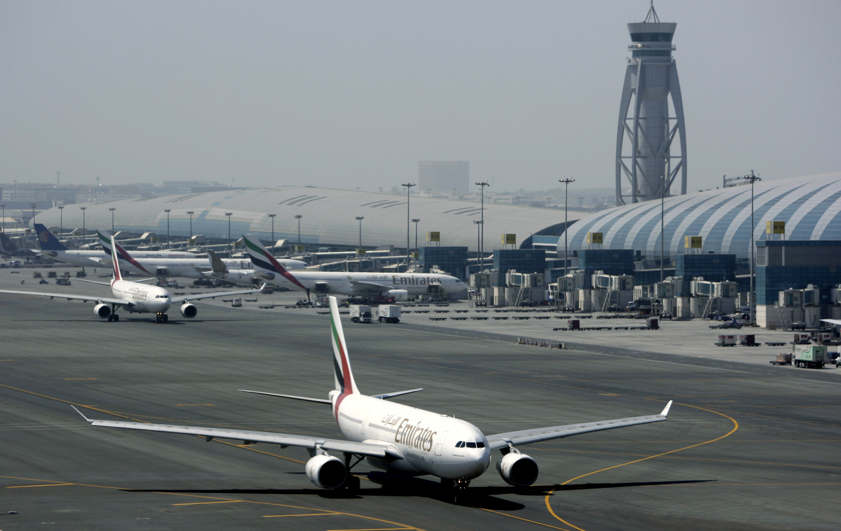 Emirates will challenge Cathay's dominant role on the Taiwan-Europe route because the deep-pocketed carrier can leverage its better European network and competitive airfares. Photo: AP