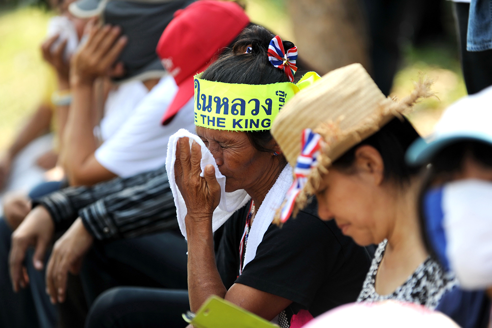 Anti-government protesters demand the resignation of Prime Minister Yingluck Shinawatra. Photo: Xinhua