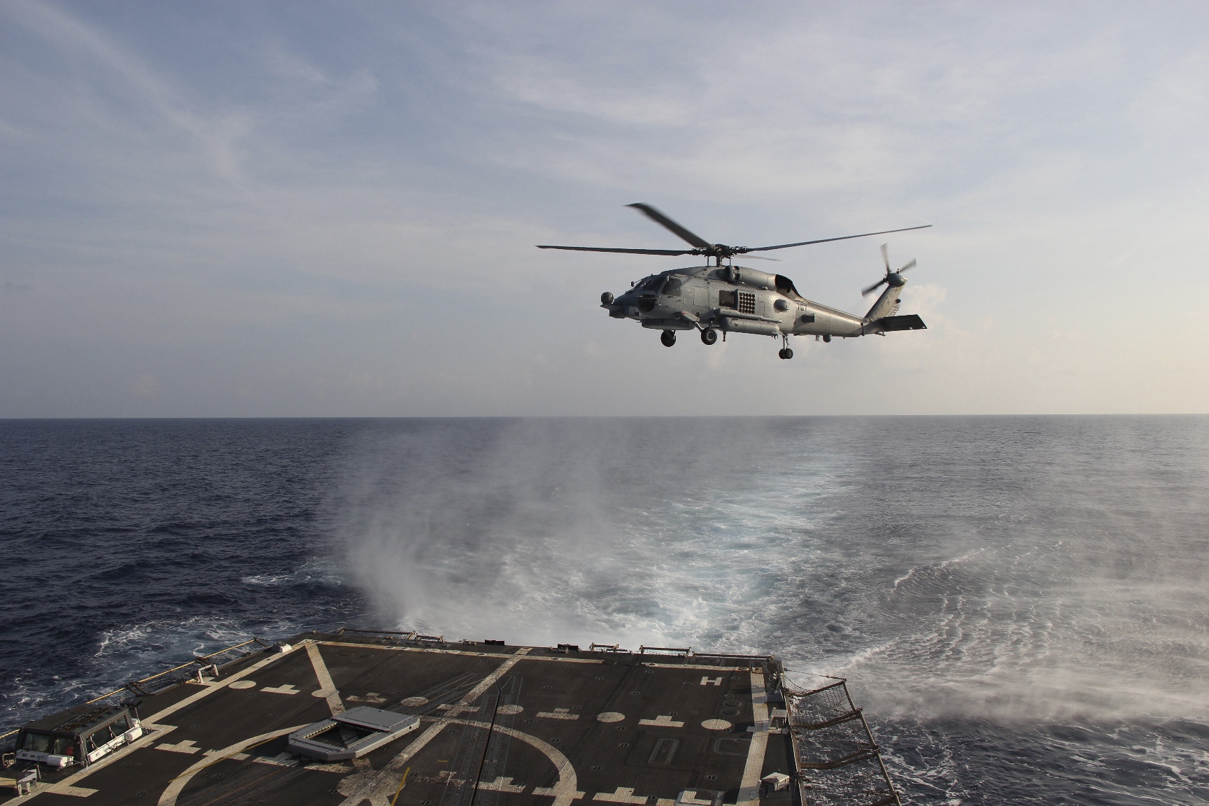 A US Navy SH-60R Seahawk helicopter takes off from a carrier in the Gulf of Thailand to assist in the search for missing Malaysian Airlines flight MH370. Photo: Reuters