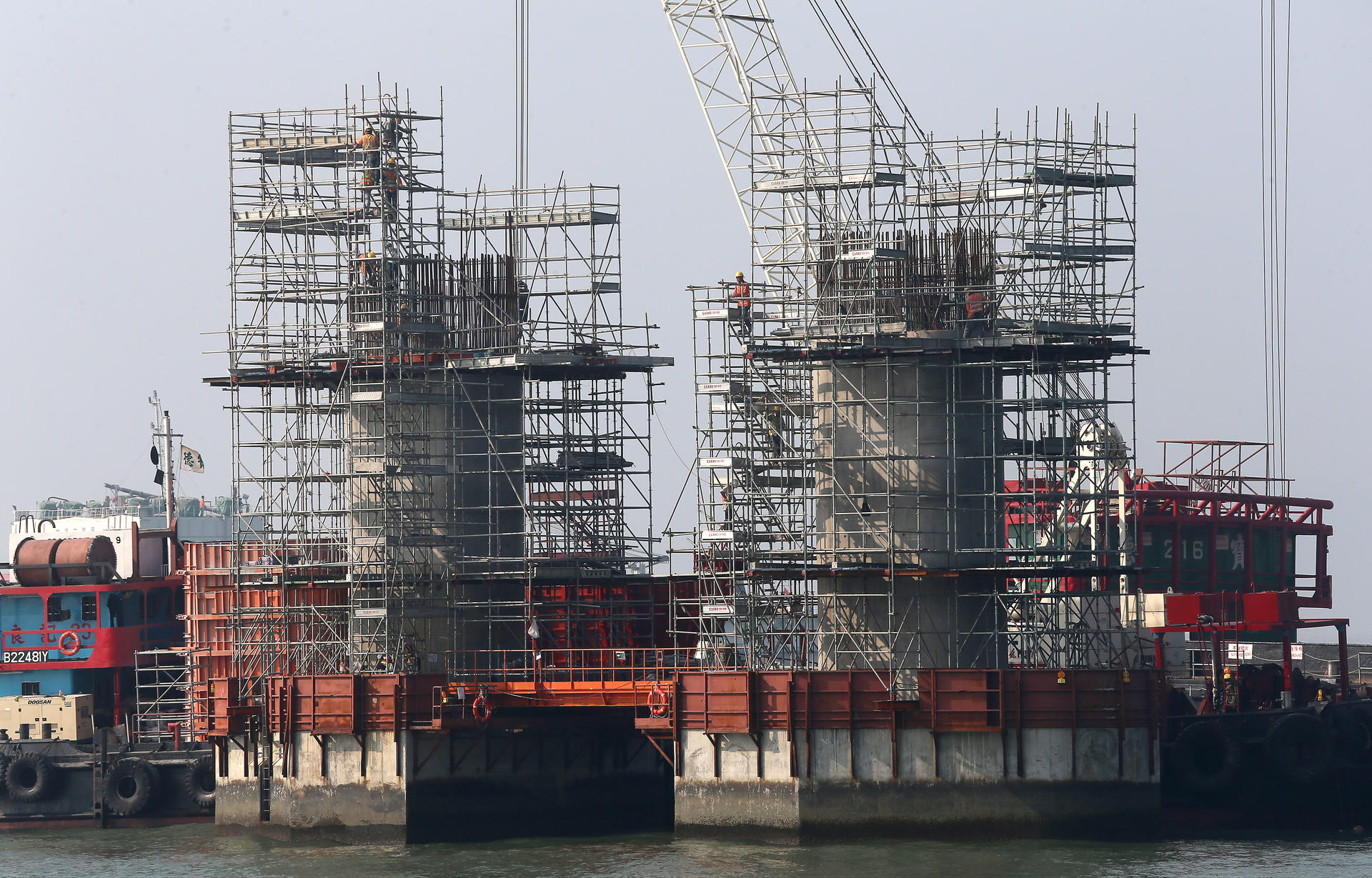 The Hong Kong-Zhuhai-Macau bridge can be leveraged to create a bridgehead economy. Photo: K.Y. Cheng