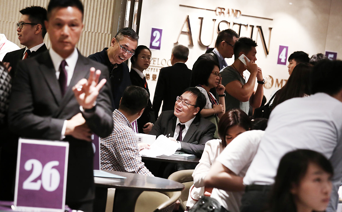 Business was brisk at the Grand Austin in TST. Photo: Jonathan Wong