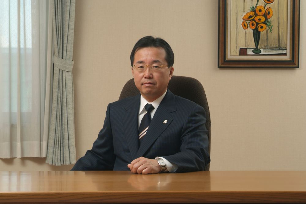 Osamu Tsujimoto, president