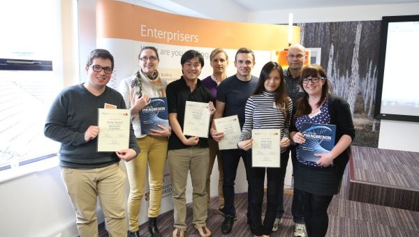 Mr. Kum Hiu Fung ((third from left)) and his team members of the Enterprisers Programme, Cambridge