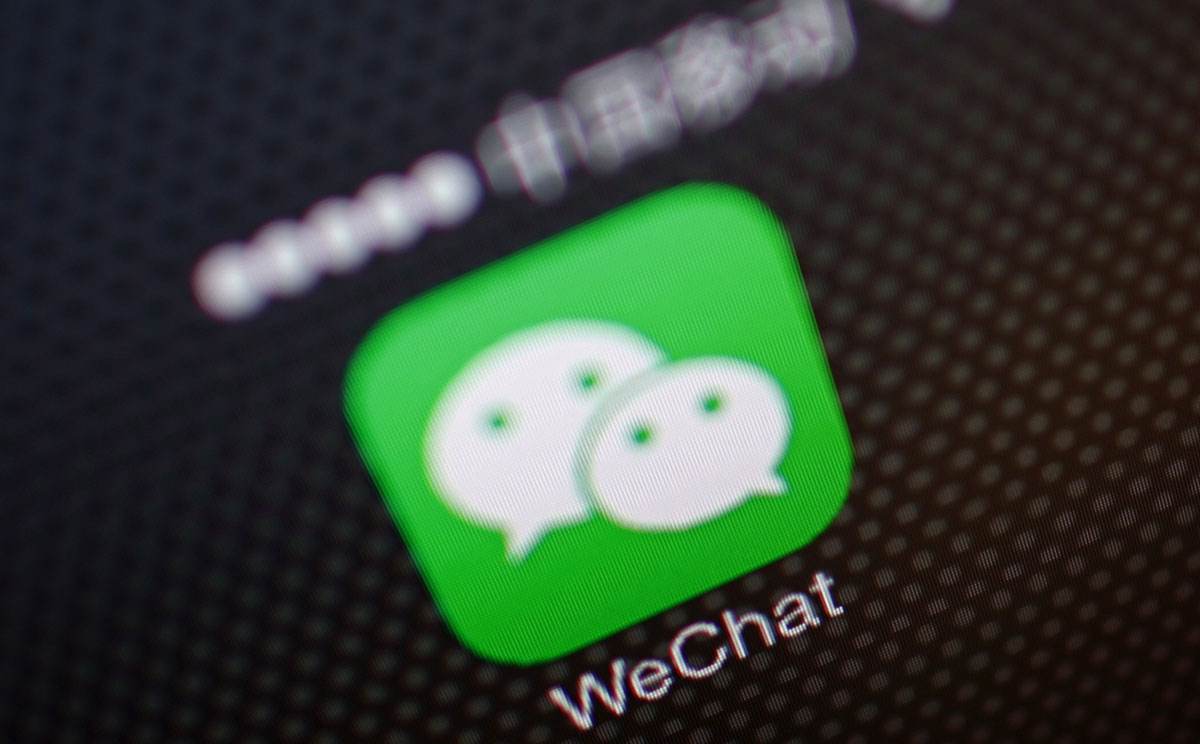 Beijing regulates news feeds on WeChat platform