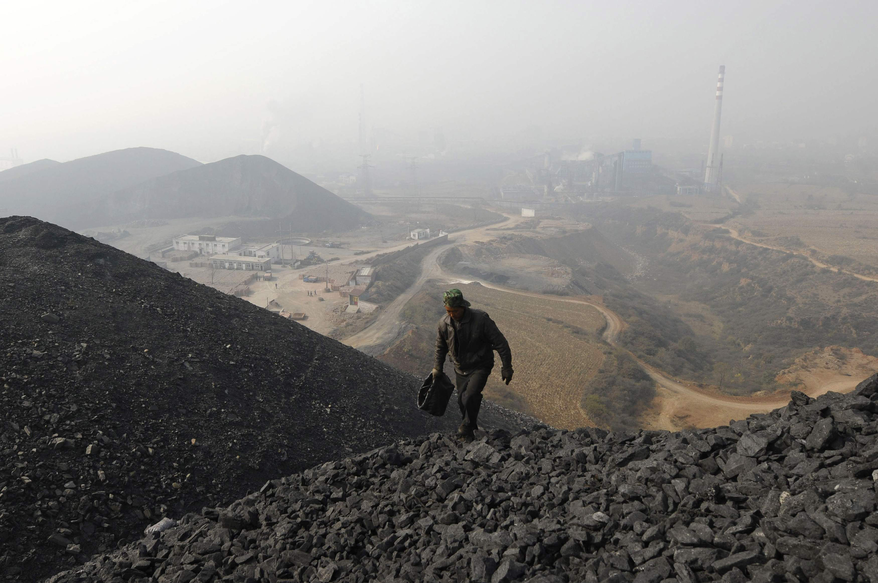 The mainland depends on coal for 66 per cent of its energy needs, which are expected to grow as urbanisation accelerates. Photo: Reuters